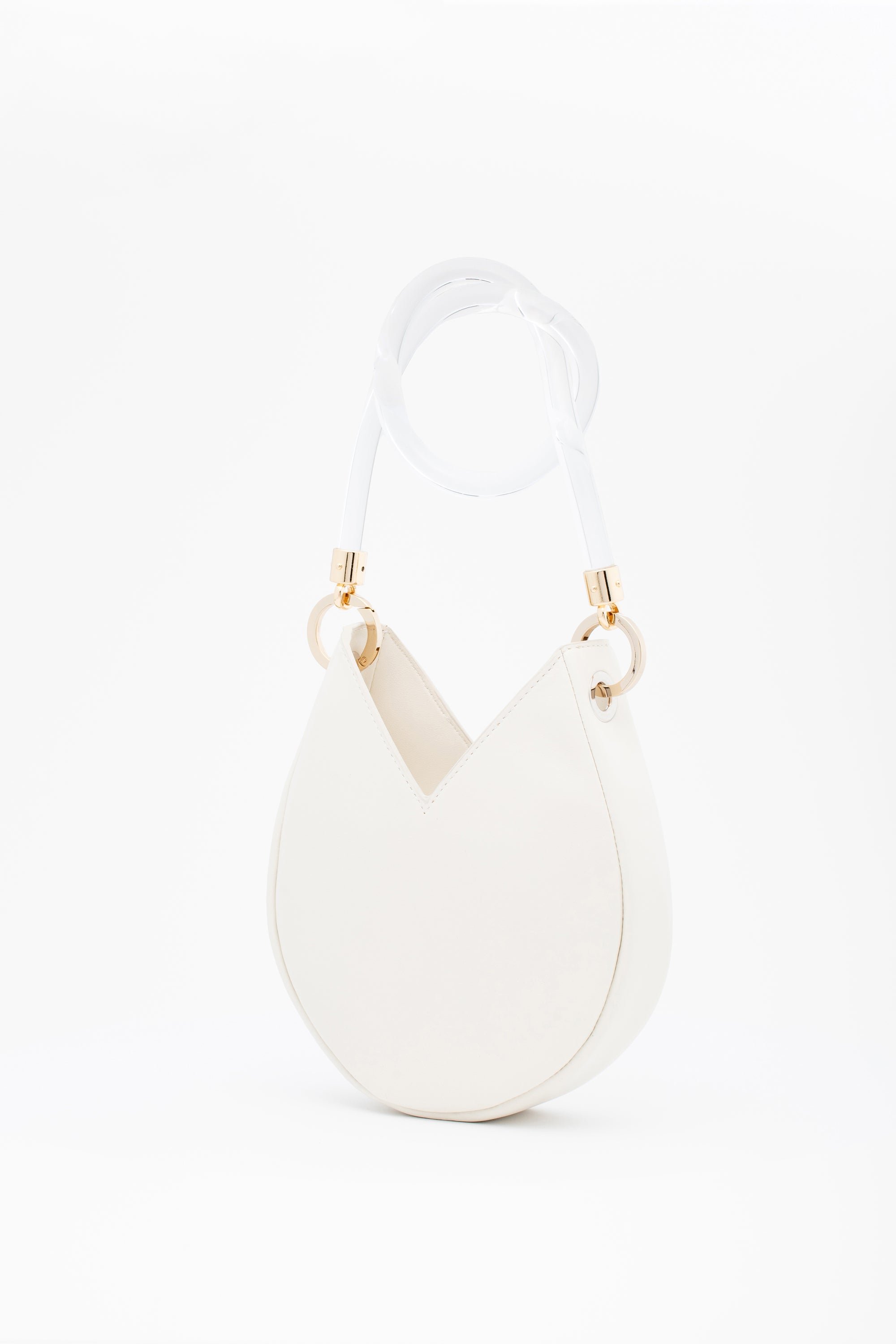 DIANA - the brave white