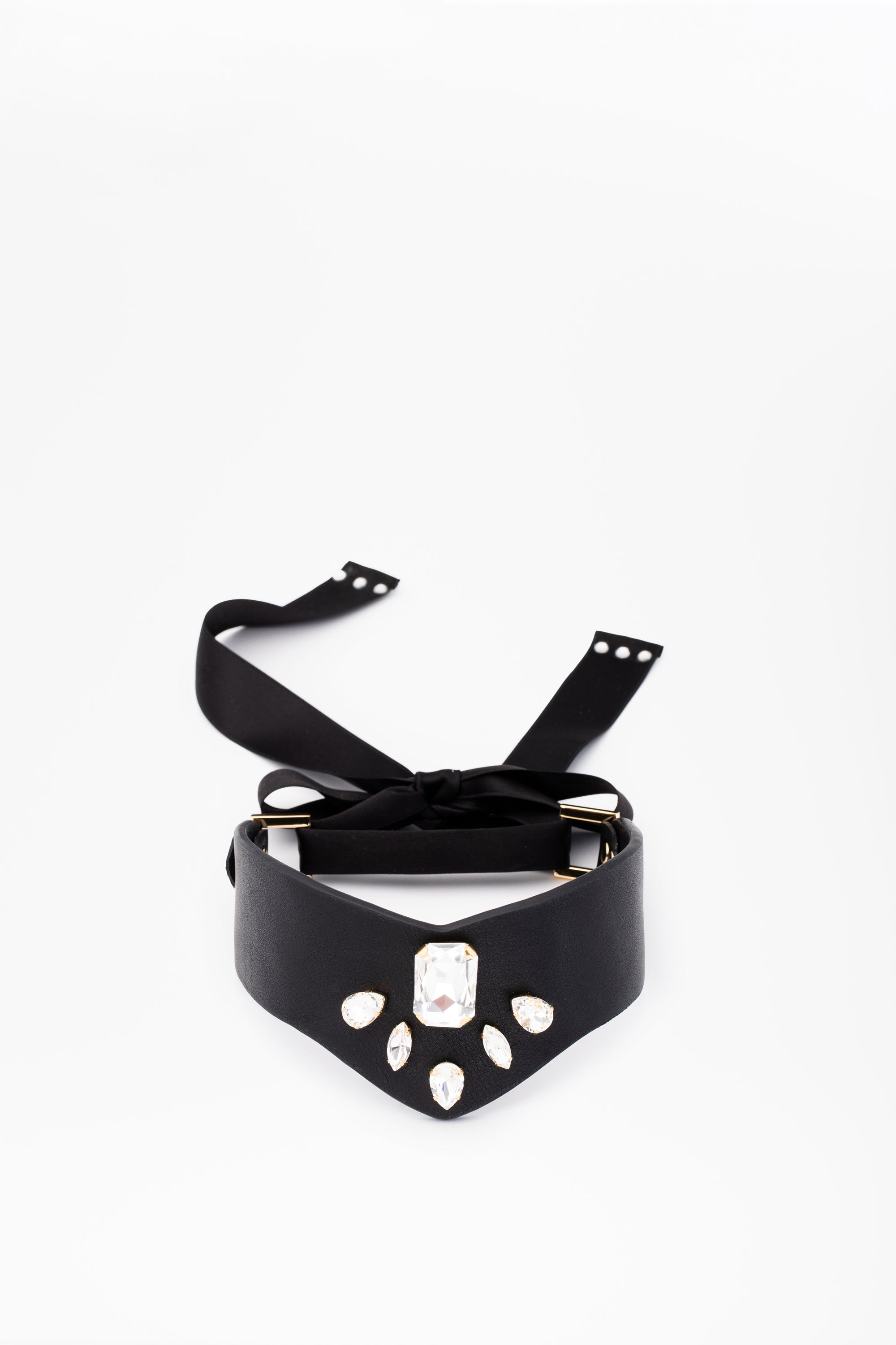 choker-donna-pele-cristalli-frida-nero-trasparente-177_Stella_Vi_E-shop_2025_12_04_330