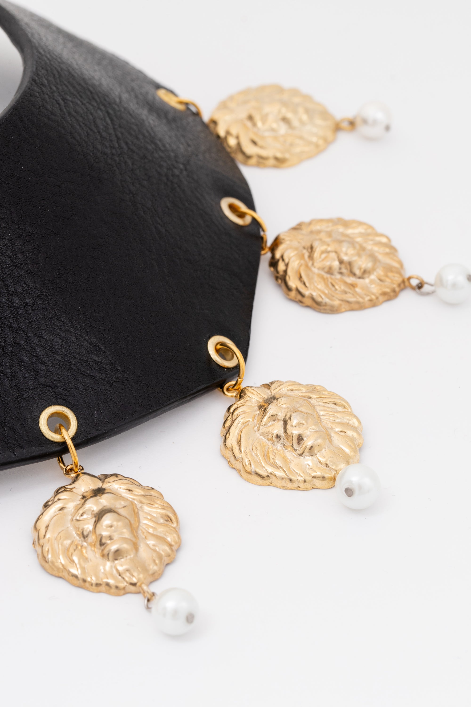 collana-collier-donna-pelle-leoni-perle-dettaglio-145_Stella_Vi_E-shop_2025_12_05_572