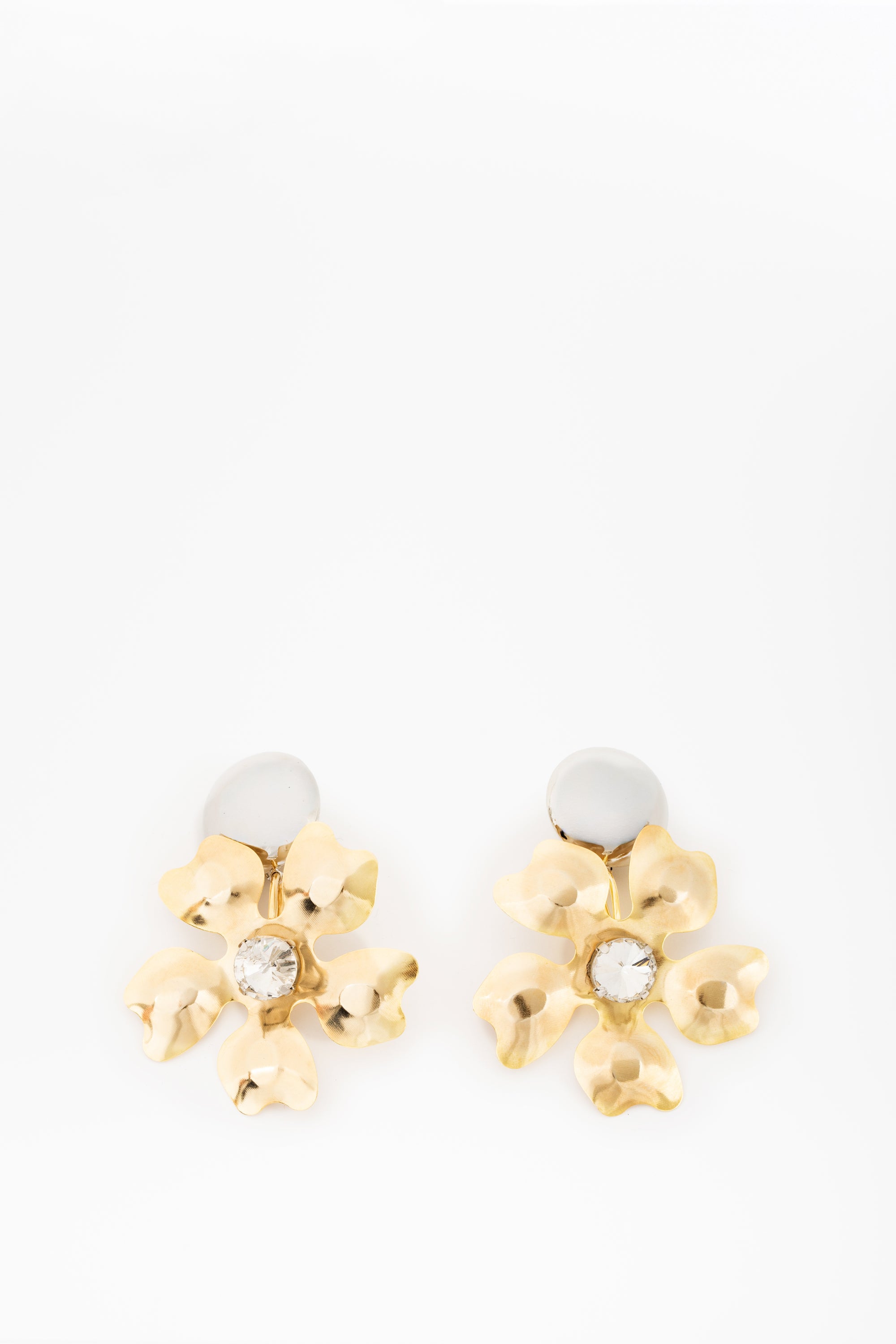 SOPHIA - THE MAGNETIC